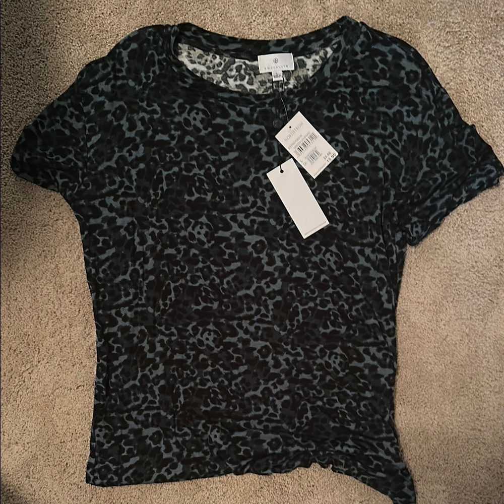 Socialite Black Fitted Short Sleeve T-Shirt
